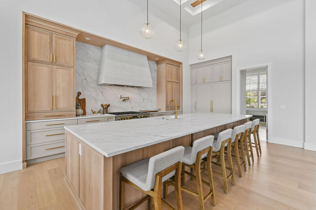 Building Photo - 9105 Whippoorwill Trail
