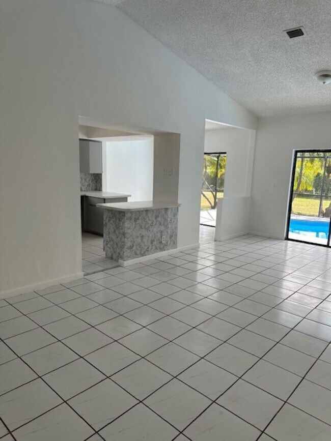 Building Photo - 16700 SW 277th St