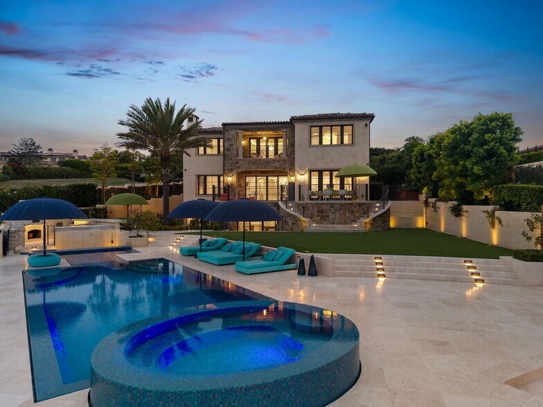 Building Photo - 9 Pelican Crest Dr