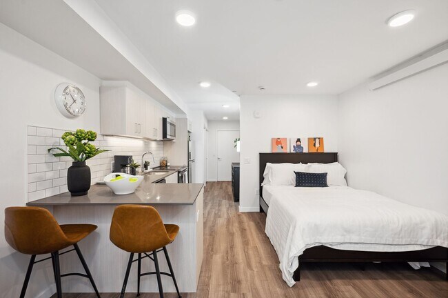 Interior Photo - Plaid Apartments