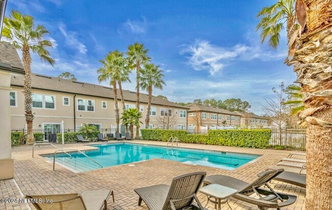 Building Photo - 11368 Estancia Villa Dr