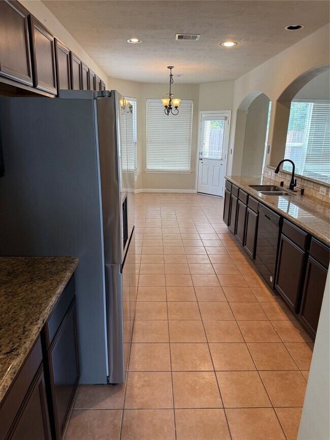 Building Photo - 30606 Woodson Trace Dr