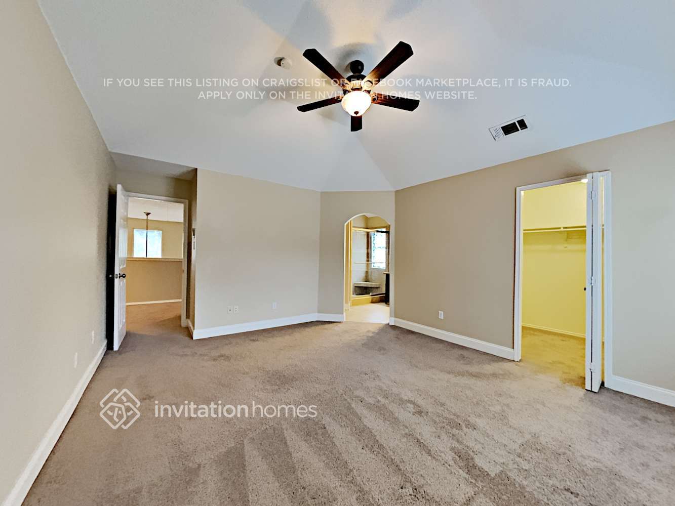 Building Photo - 921 Mockingbird Dr