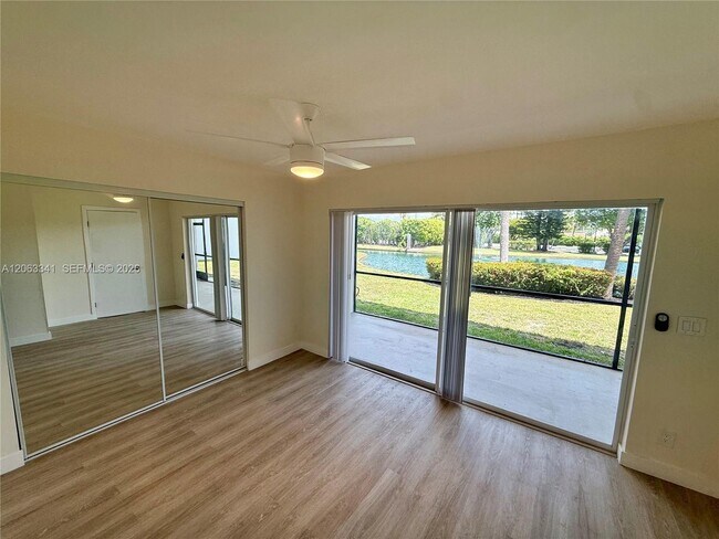 Building Photo - 400 Waterway Dr S