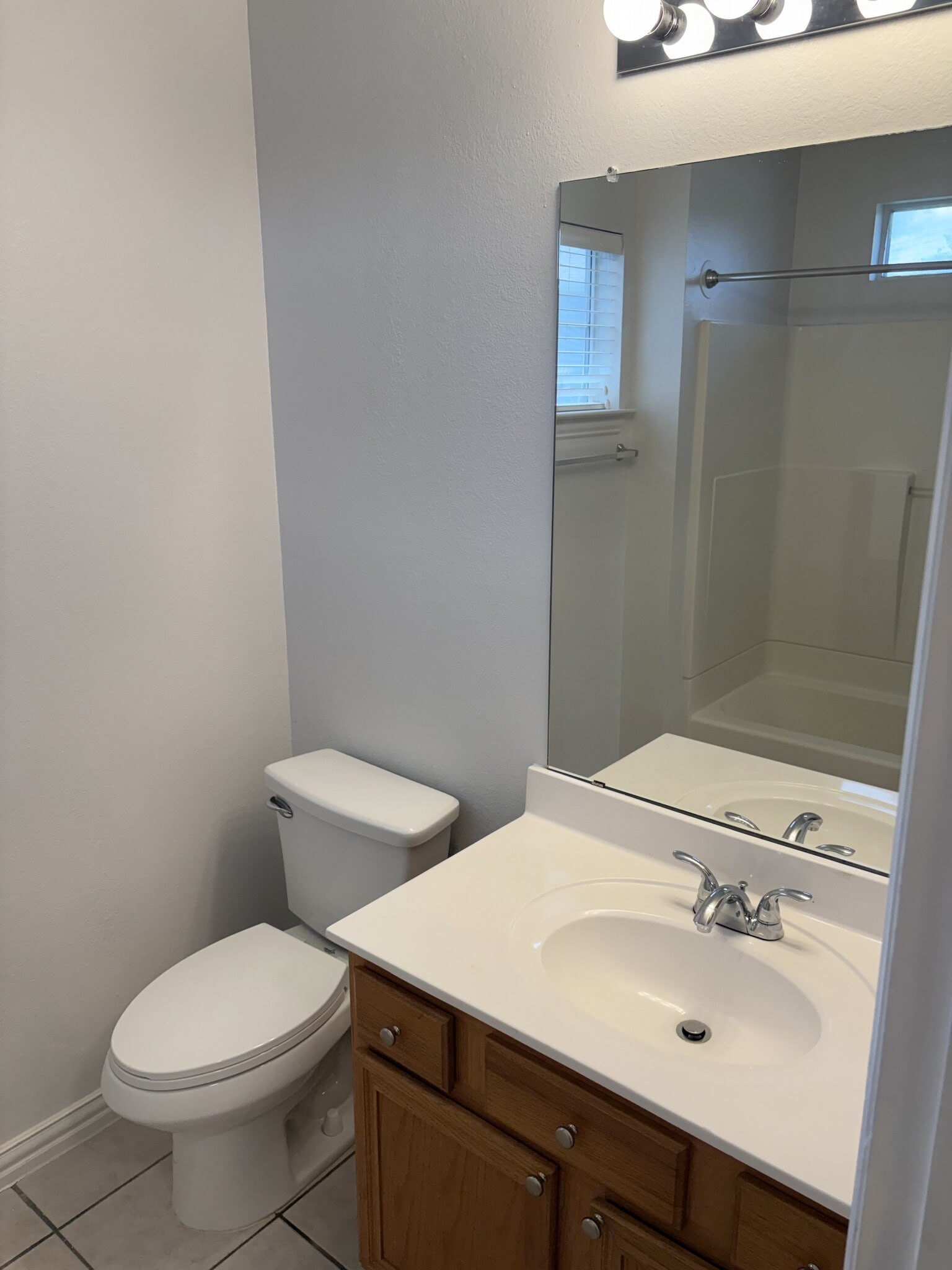 Building Photo - 9836 Cambria Court