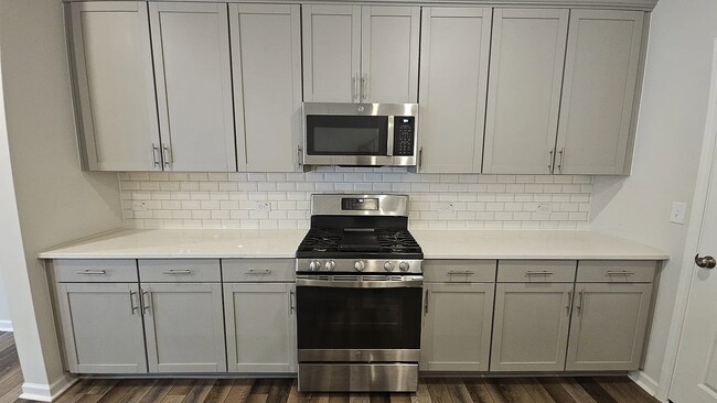 Building Photo - 2154 Tulip Bloom Ln