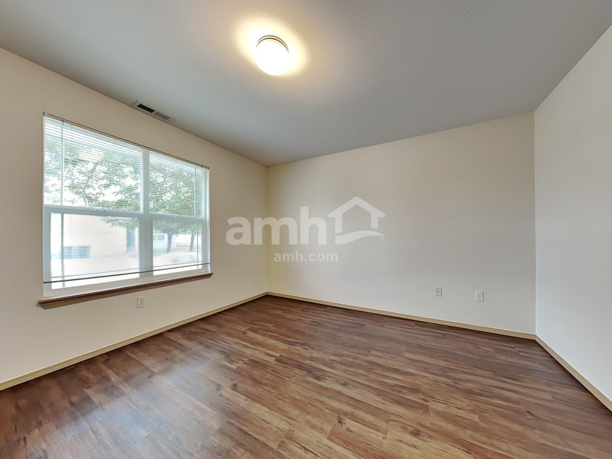 Building Photo - 19311 105th Ave Ct E