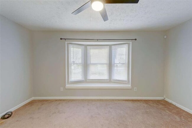 Building Photo - 4548 Coopers Creek Pl SE