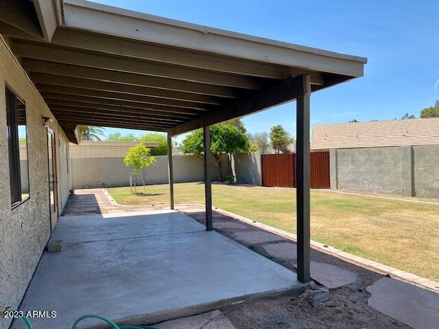 Building Photo - 1710 E Diamond Dr