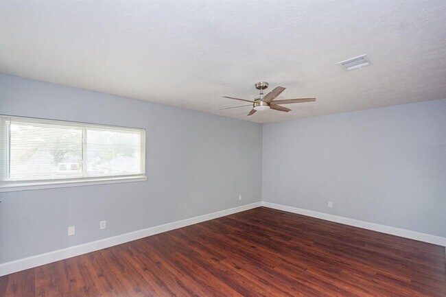 Building Photo - 8611 Spruce Mill Dr