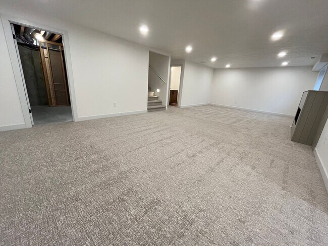 Building Photo - 3 Bed/3 Bath Twinhome in Brandon, SD!