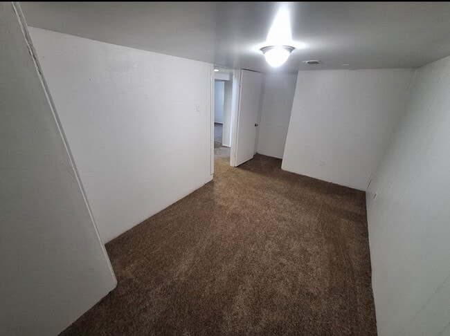 Building Photo - Spacious 5-Bedroom Home in Quiet Delta Nei...