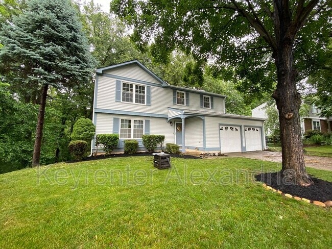 Building Photo - 6410 Kings Landing Rd