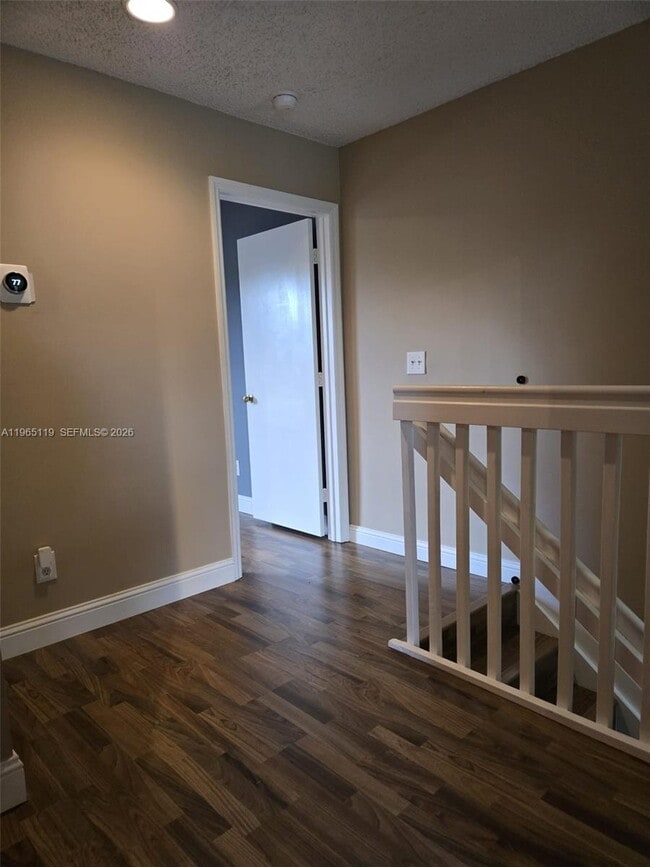 Building Photo - 821 NW 130th Ave