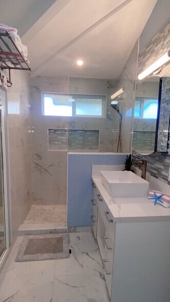 Building Photo - 4145 Akulikuli Ter