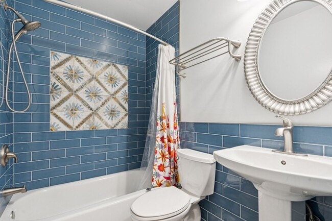 Building Photo - This is Reston living at its finest!