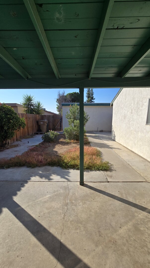 Building Photo - 5507 Wilson Rd