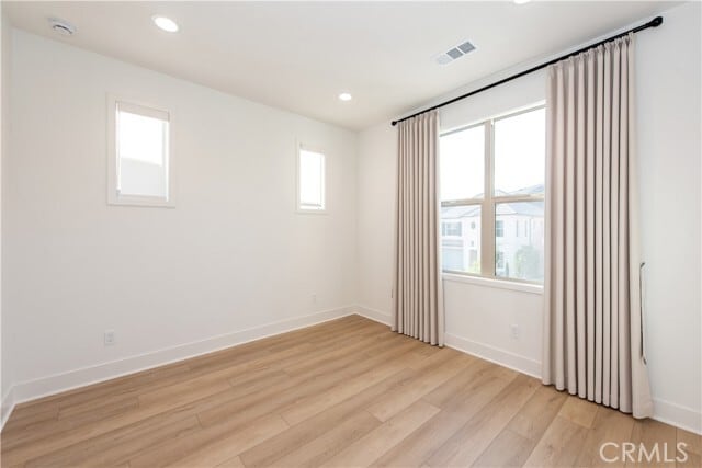 Building Photo - 150 Somera