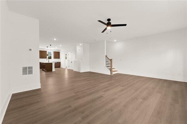 Building Photo - 3575 Overlook Rd NW