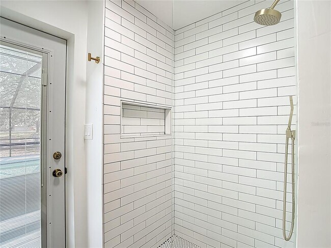 Building Photo - 13211 Pleasant Hill Farm Rd