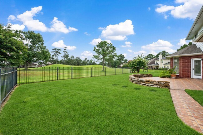 Building Photo - 8714 Malardcrest Dr