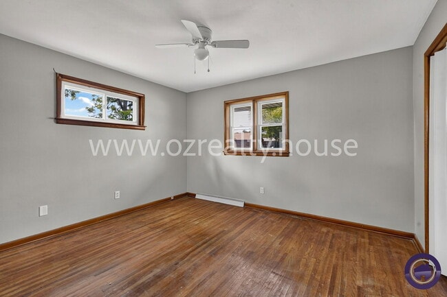 Building Photo - 3226 N McCord Rd