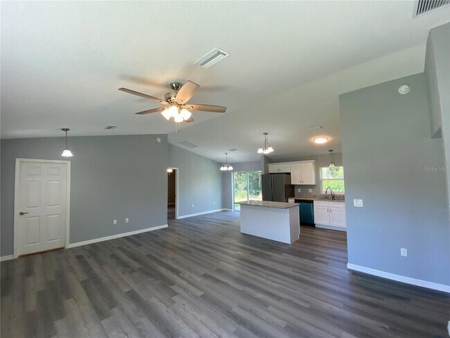 Building Photo - 13724 SW 32nd Terrace Rd