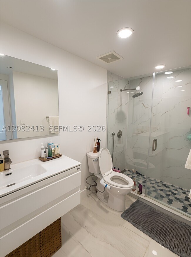Building Photo - 1250 S Miami Ave