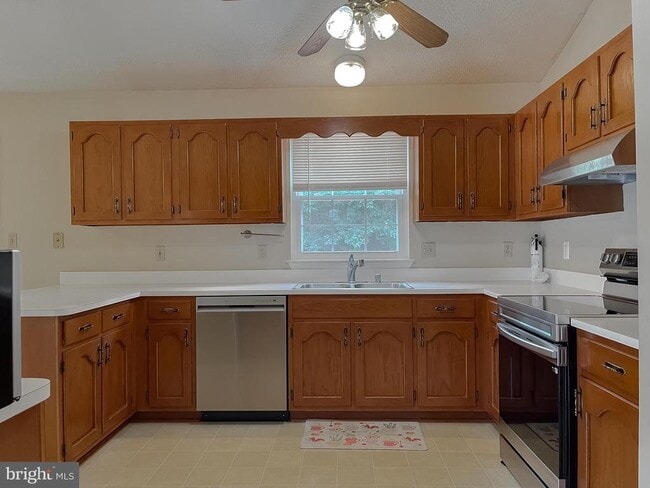 Building Photo - 109 Morris Dr