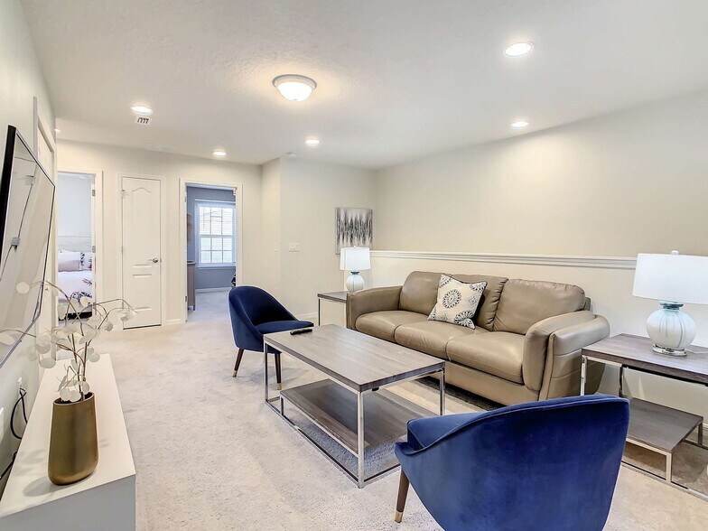 Building Photo - 2404 Tangier Dr