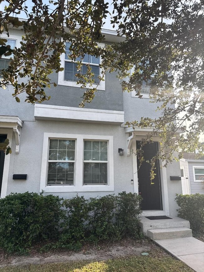 Building Photo - 2820 1st Ave S