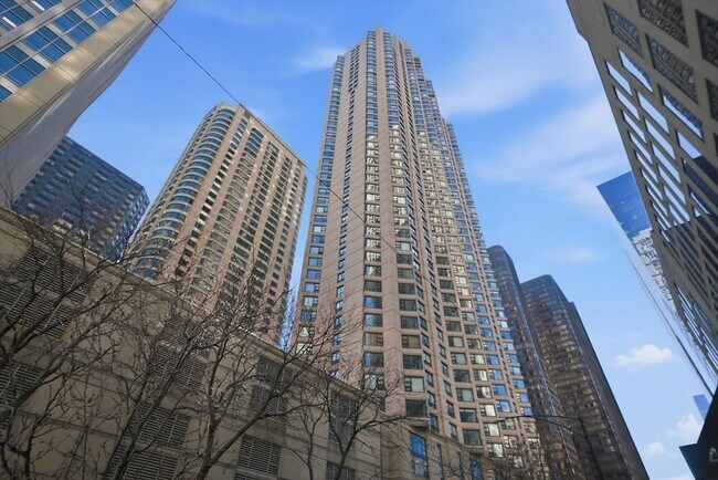 Building Photo - 401 E Ontario St