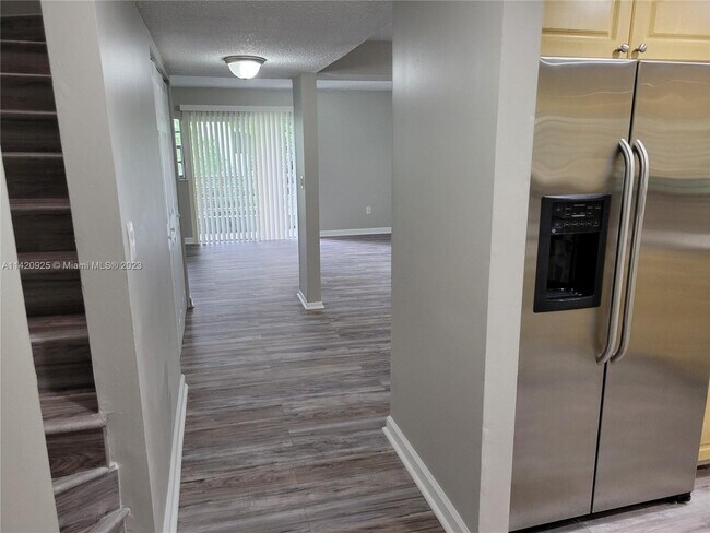 Building Photo - 11123 NW 7th St