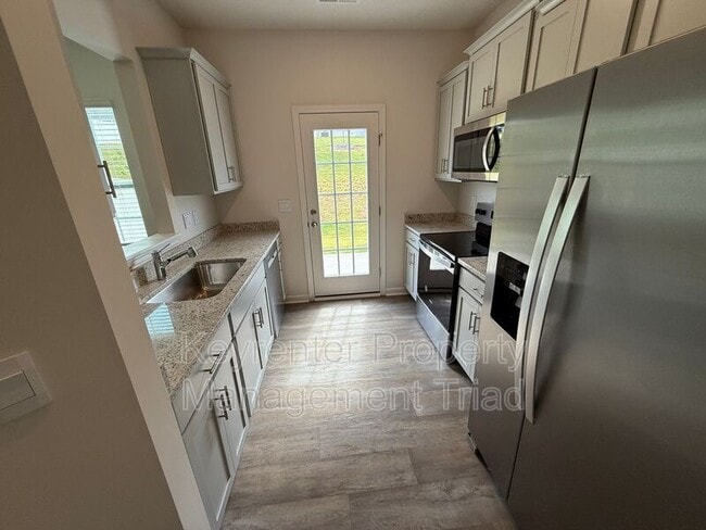 Building Photo - 1314 Amberview Ln