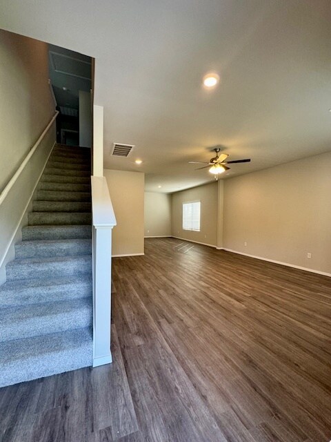 Building Photo - 3079 E Saline Aly