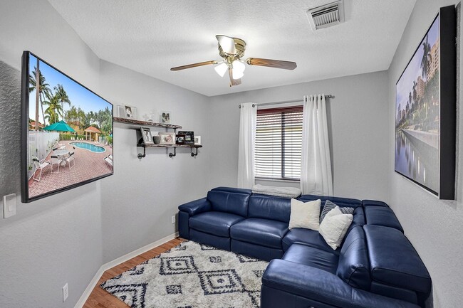 Building Photo - Arezzo Circle, Boynton Beach, FL 33436 - 3...