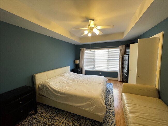 Building Photo - 9822 Samantha Suzanne Ct