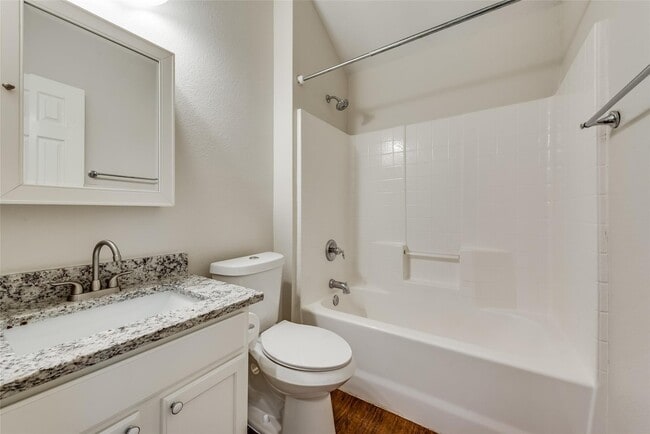 Building Photo - 5909 Paloma Blanca Dr