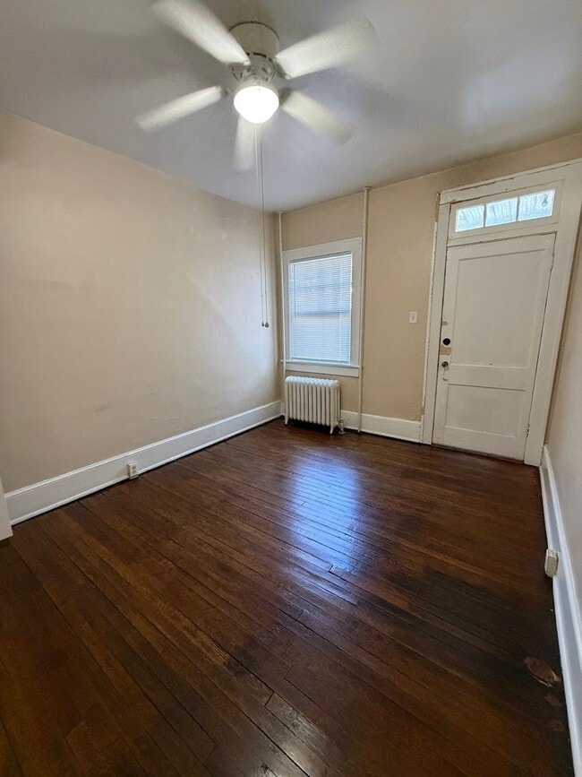 Building Photo - Ferdinand/829