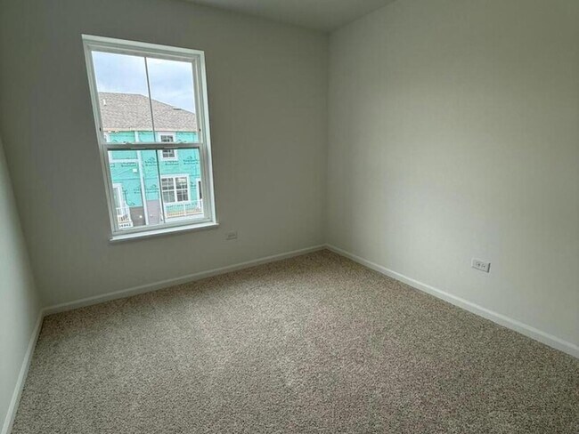 Building Photo - 14934 Dyer Ln