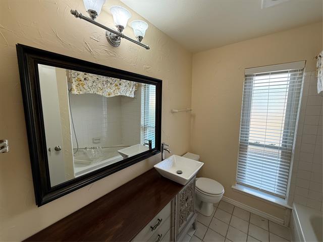 Building Photo - 2902 Post Oak Dr
