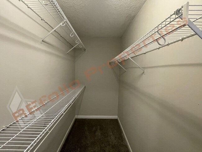 Building Photo - Charming 3-Bedroom Cul-de-Sac Home with Screened Porch in Sunset Hills, Apex — Available Now!