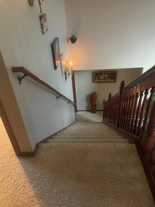 Primary Photo - 810 Briarwood Dr