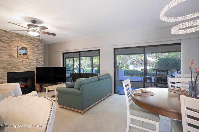 Building Photo - 272 Aquarina Blvd