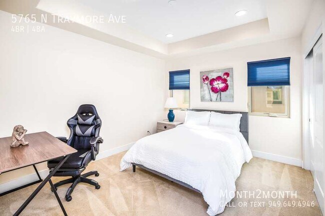 Building Photo - Azusa Views on Traymore