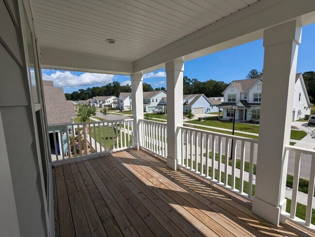 Building Photo - Beautiful 5 Bdrm New Construction Home in Johns Island