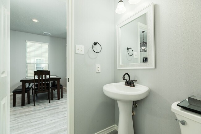 Building Photo - 345 Brandy Ridge Ln