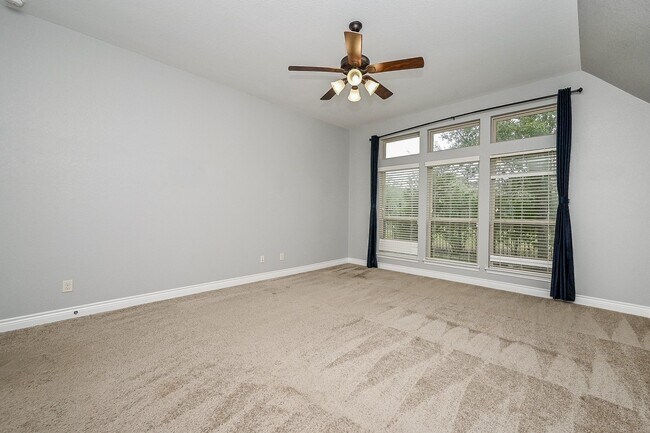 Building Photo - 11230 Dunstan Hill Dr