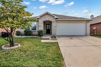 Building Photo - "Spacious 4-Bedroom Home – 2,085 Sq Ft For...