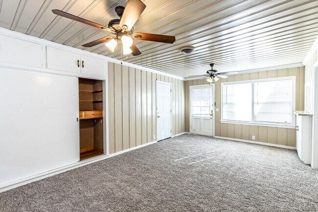 Building Photo - 3708 27th St